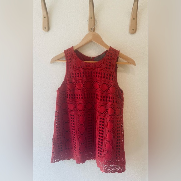 Anthropologie Sundays in Brooklyn Red Crochet Sleeveless Tank Size S - Picture 2 of 4